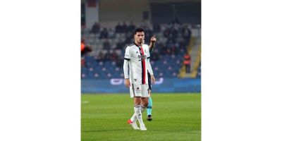 Oğuzhan Özyakup’tan 3. Dalya!