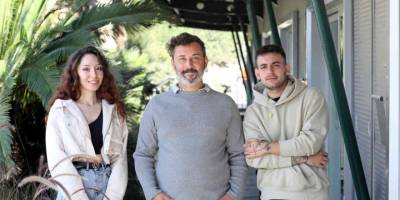 Genç tasarımcılar ödülleri kaptı