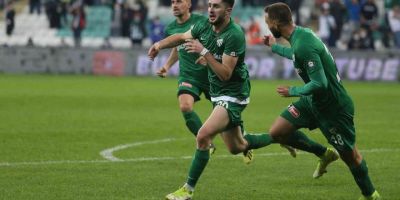 Tff 1. Lig: Bursaspor: 2 - Boluspor: 0 (ilk Yarı Sonucu)