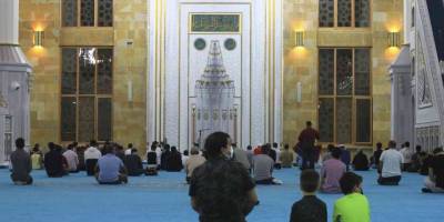 Antalya’da Mevlit Kandili Camilerde Dualarla İdrak Edildi