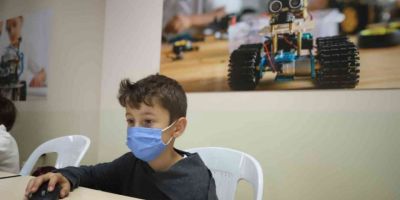 Kartal Belediyesinden çocuklara ‘robotik kodlama eğitimi’