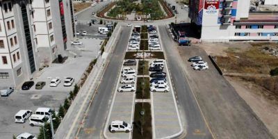 Pursaklar’da kaymakamlık binasının çevresi artık daha modern