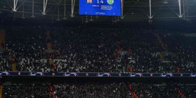 Beşiktaş taraftarından maç sonu destek