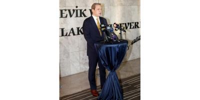 Burak Elmas: “Sistemi değiştirecek iradeyi artık göstermemiz lazım”