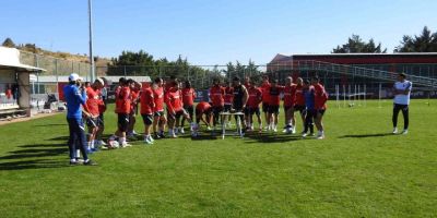 Erol Bulut: "Ligde şuana kadarki performansımız bizim için yeterli değil"