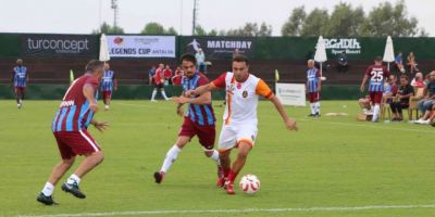 Efsaneler Kupası ile futbol efsaneleri Antalya’da