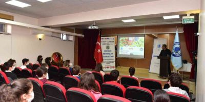 Tuzla’da ortaokul öğrencilerine organik tarım eğitimi verildi