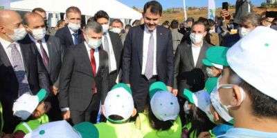 Sultanbeyli’ye ’Millet Bahçesi’ yapılıyor, ilk fidanlar dikildi