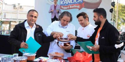 ’5. Beykoz Kanlıca Yoğurt Festivali’ne yoğun ilgi