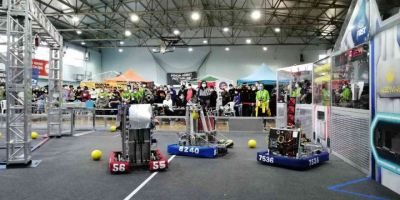 Basketbolcu robotlar Pendik’te sahaya çıktı