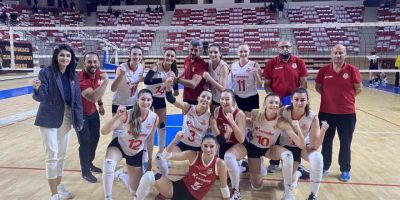 Muratpaşa, ligdeki galibiyet serisini 3’e çıkardı