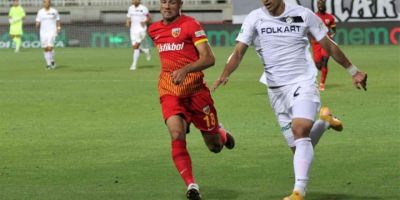 Altay’da Naderi şoku