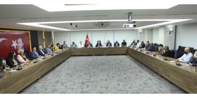 AK Parti İzmir vites artırıyor