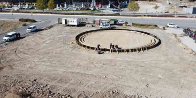 Keçiören Belediyesi’nden buz pisti için hummalı çalışma