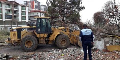 Keçiören’de 2 bin 466 adet metruk yapı yıkıldı