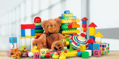 Özhan’in kitap ve oyuncak bağış kampanyası devam ediyor