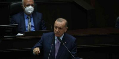 Cumhurbaşkanı Erdoğan: “CHP, terör örgütünün oyuncağı HDP’ye biat etti”