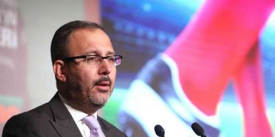 Bakan Kasapoğlu: "Hedefimiz, Türk futbolunu bütün parametrelerde zirveye taşımaktır"