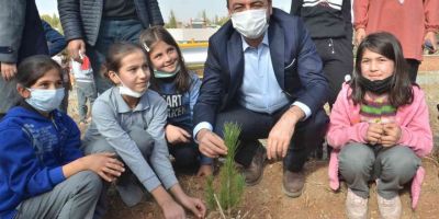 Elbistan’da "Her çocuk bir fidan" kampanyası