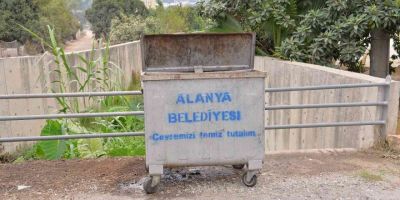 Alanya’da çöp konteynerleri yenileniyor