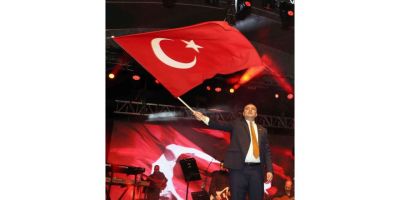 Taşdelen: “Cumhuriyet sensin Cumhuriyet senin”