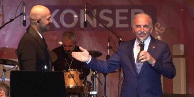 Ümraniye’de Soner Sarıkabadayı konseri