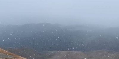 Antalya’ya mevsimin ilk karı düştü