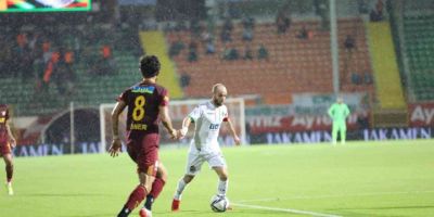 Süper Lig: Aytemiz Alanyaspor: 2 - Göztepe: 2 (Maç sonucu)