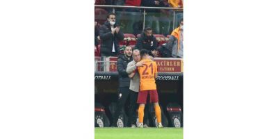 Olimpiu Morutan ligdeki 3. golünü kaydetti