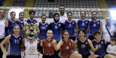 Kepezli kızlar kaplan kesildi