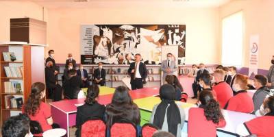 Vali Yazıcı, öğrencilerle buluştu