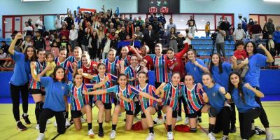 Mavi Kelebekler sahasında kazandı