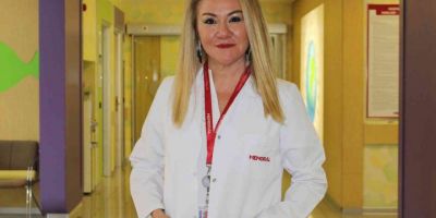 Uzm. Dr. Aşkın Güra Bayık: “30 hafta altında doğan prematüre bebeklerde durum çok riskli”