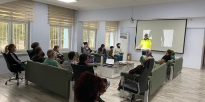 Bakımevi personeline trafik eğitimi