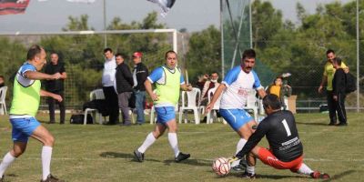 Muhtarlar Futbol Turnuvası’nda çeyrek finalistler belli oldu