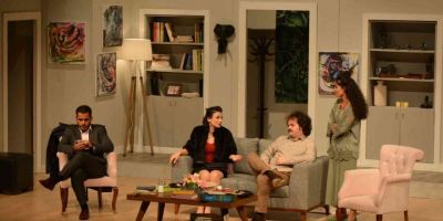 Mersin Büyükşehir Belediyesi Şehir Tiyatrosu ilçelerde de sahnede