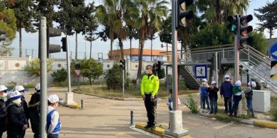 Çocuklara uygulamalı trafik eğitimi