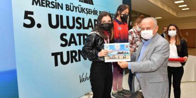 5. Mersin Uluslararası Açık Satranç Turnuvası’nda ödüller sahibini buldu