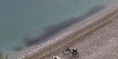 Dünyaca ünlü sahilde merak uyandıran görüntü