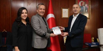 Toros Üniversitesi’nin ’Taşınmaz Ticareti’ kitabı yayımlandı