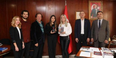 Toros Üniversitesi öğrencileri, ’Lojistik Vaka Yarışması’nda birinci oldu