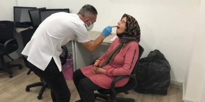 Sağlık Bilimleri Fakültesinden kursiyerlere diş taraması