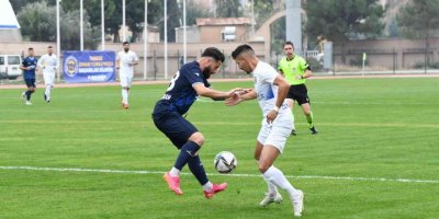 TFF 2. Lig: Tarsus İdman Yurdu: 0 - Pazarspor: 1