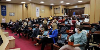 Akdeniz Belediyesi personeline ’proje yönetimi ve danışmanlığı’ eğitimi