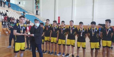Kumluca’da Liseler Erkek Hentbol Şampiyonası sona erdi