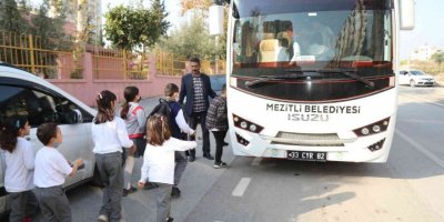 Mezitli’de öğrencilerin ulaşım sorunu çözüldü