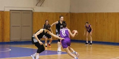 Kepez’in kızları galip döndü