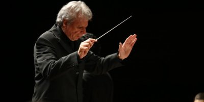 Rengim Gökmen "Konçertango"yu yönetecek