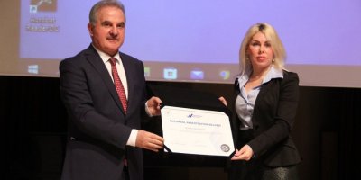 Akdeniz Üniversitesi’ne, YÖKAK’tan Kurumsal Akreditasyon Belgesi