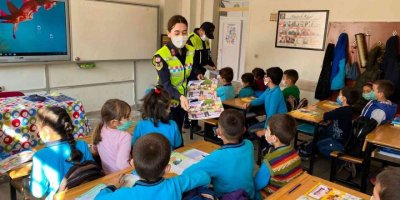 Jandarmadan öğrencilere trafik eğitimi